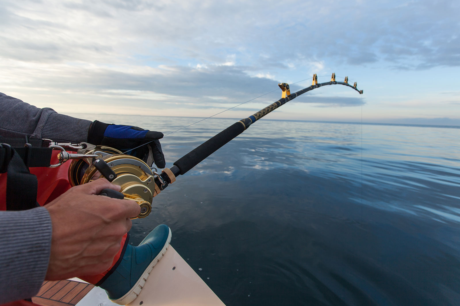 5 Tips Memancing Jitu Dan Menyenangkan Di Pemancingan Laut